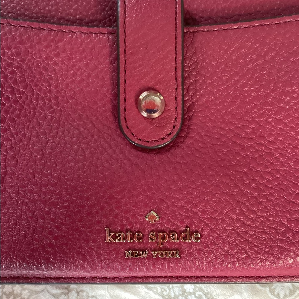 Kate Spade Fuchsia Crossbody Bag EUC - Picture 2 of 16
